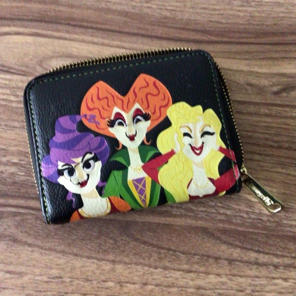 Loungefly Hocus Pocus Card Holder Black Wallet
